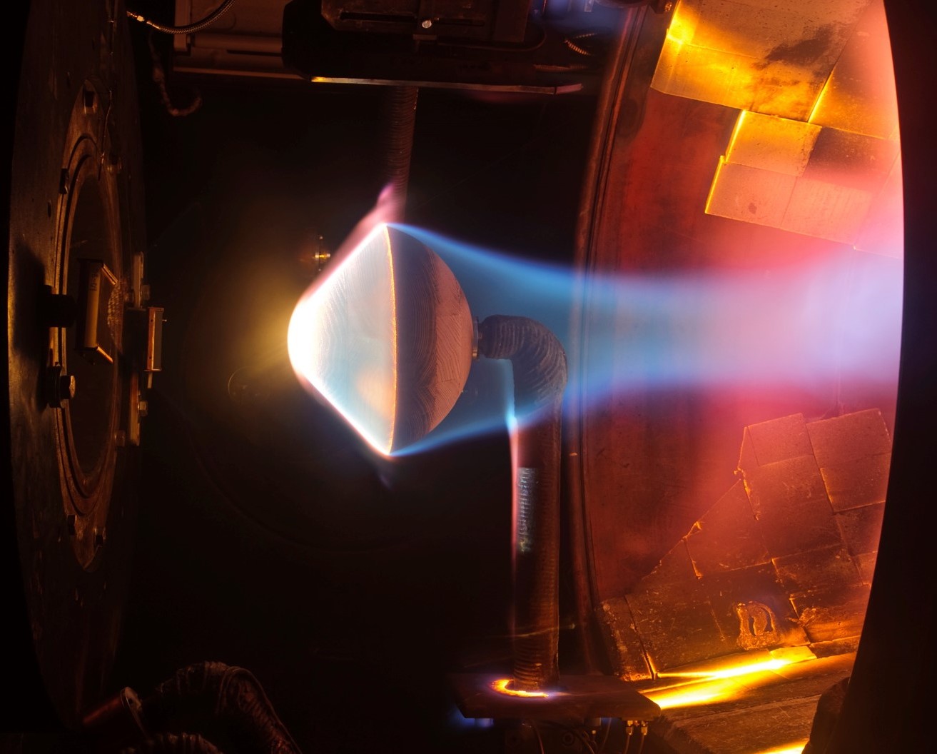 HyperSMS: GOING HYPERSONIC, Spaceplane Multifunctional Structures